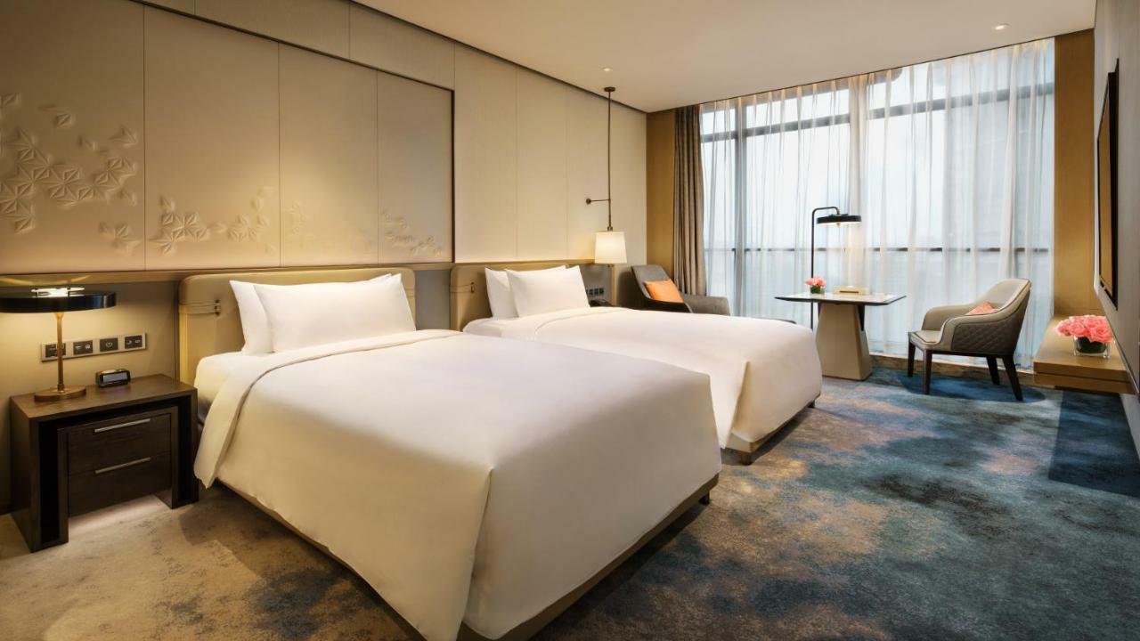 Hotel Crowne Plaza Xiangxi Fenghuang Exterior foto