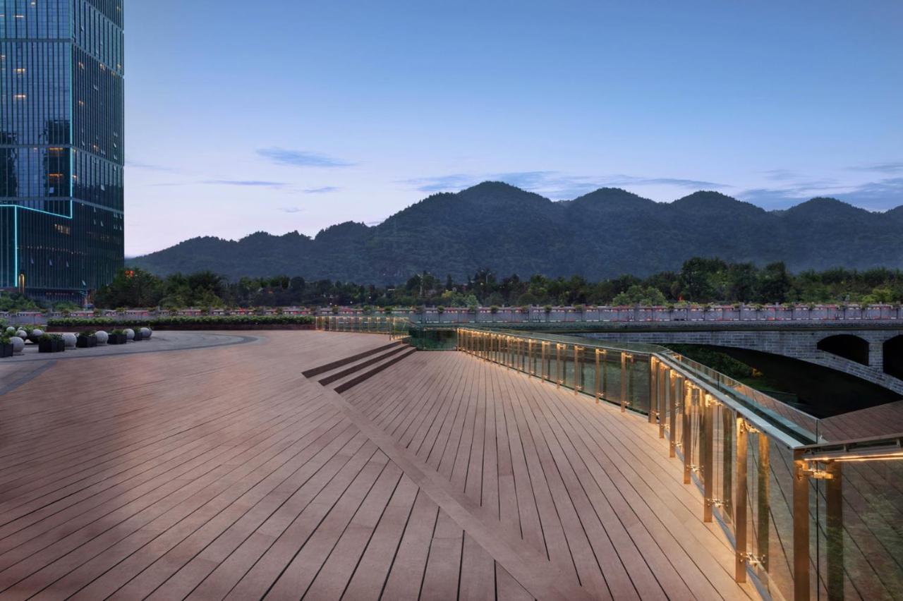 Hotel Crowne Plaza Xiangxi Fenghuang Exterior foto